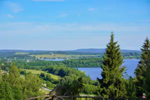 výhled od chaty Karlovy Dvory (foceno z balkonu)